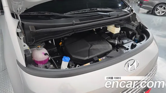 Hyundai Staria Staria Tourer 11 мест — Фото автомобиля 5