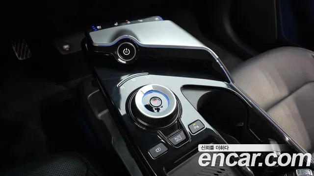 Kia EV6 — Фото автомобиля 8