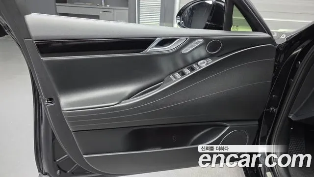 Genesis G80 Бензин 2.5 турбо AWD — Фото автомобиля 24