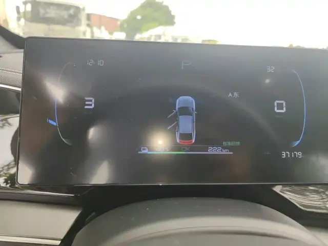BYD Qin PLUS — Фото автомобиля 3