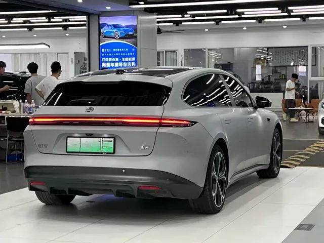 Nio ET5 Touring — Фото автомобиля 6