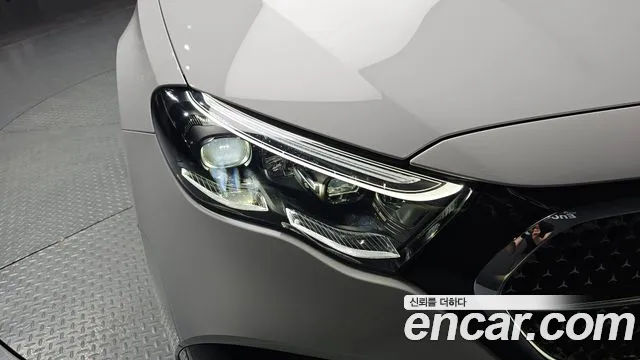 Mercedes-Benz E-Class E-класс W214 — Фото автомобиля 17