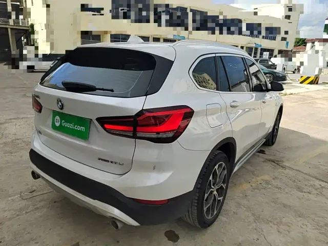 BMW X1 — Фото автомобиля 6