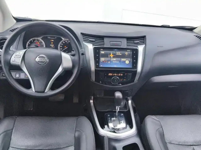 Nissan Terra — Фото автомобиля 12