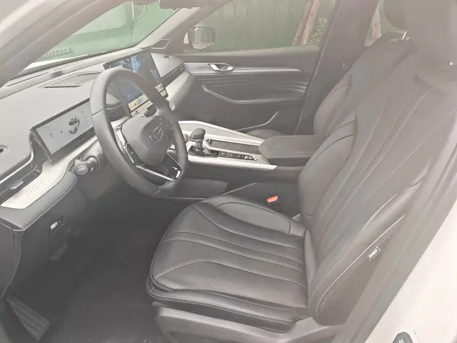 Geely Xingrui — Фото автомобиля 6