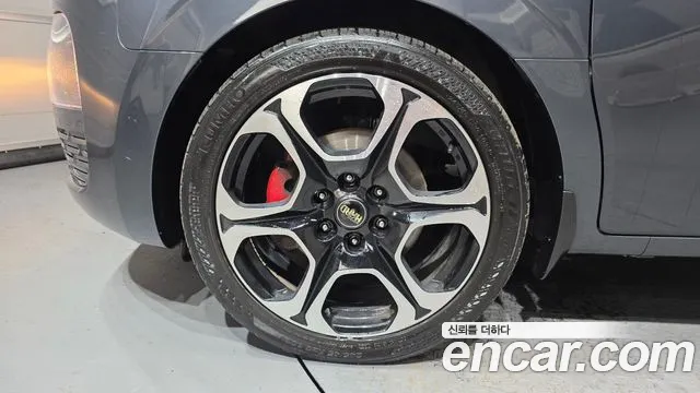 Hyundai Staria — Фото автомобиля 5