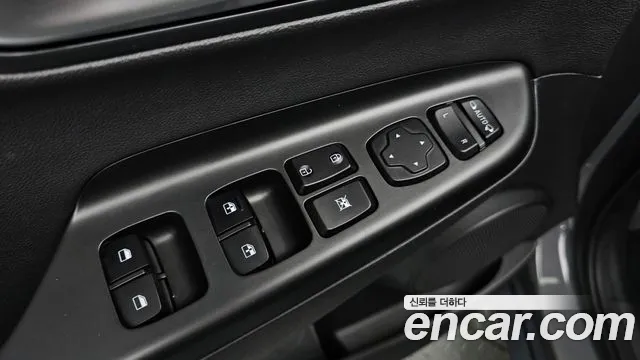 Hyundai Kona — Фото автомобиля 23