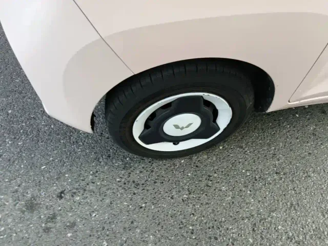 Wuling Hongguang Mini EV — Фото автомобиля 22