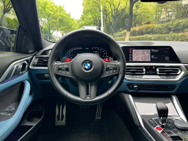 BMW M4 — Фото автомобиля 14