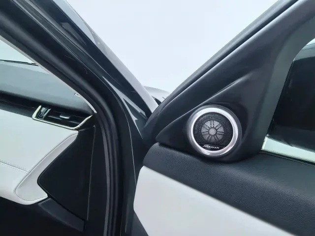 Land Rover Range Rover Evoque — Фото автомобиля 18