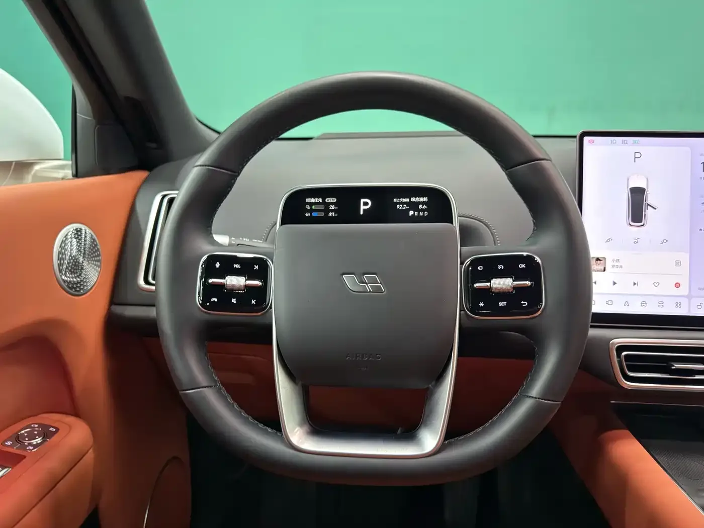Li Auto Li Xiang L9 2025 Ultra Smart Renewal Edition — Фото автомобиля 20