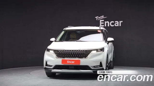 Kia Canival Carnival 4 поколение Дизель 9 мест Prestige — Фото автомобиля 3