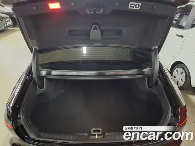 Hyundai Grandeur GN7 — Фото автомобиля 17