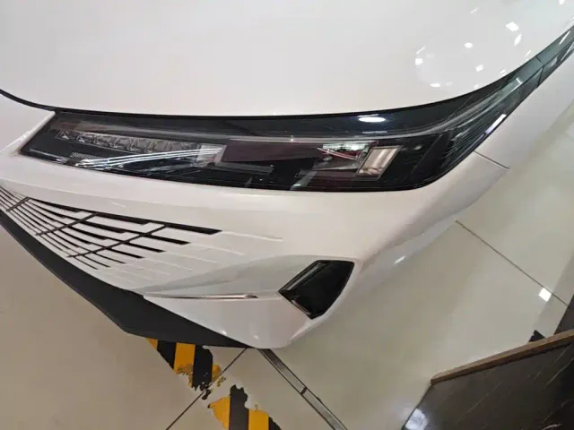 Changan Lamore — Фото автомобиля 23