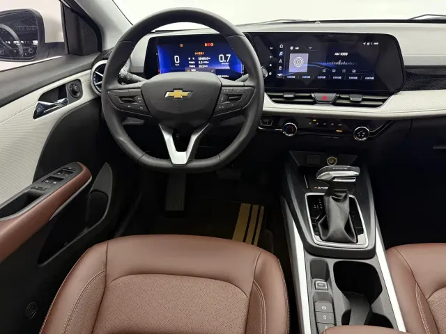 Chevrolet Monza — Фото автомобиля 12