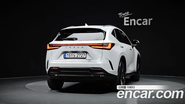 Lexus NX Generation 2 — Фото автомобиля 4