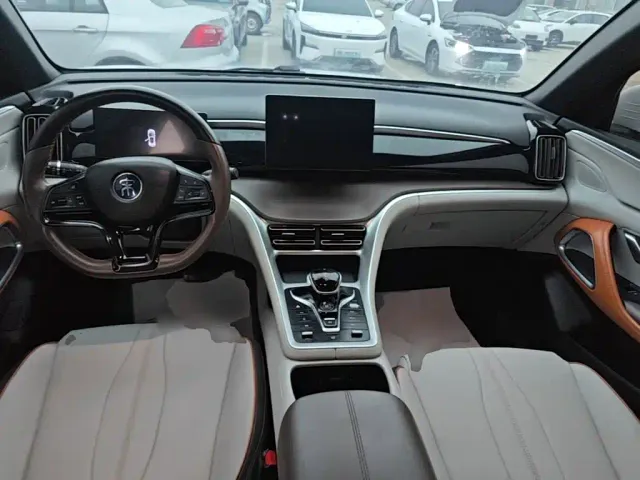 BYD Song Pro — Фото автомобиля 9