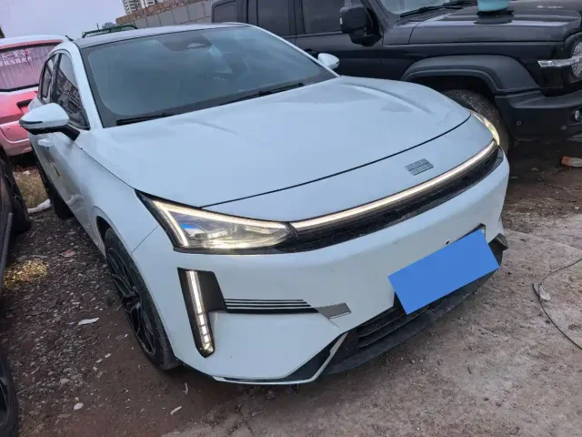 Geely Galaxy L6 — Фото автомобиля 3