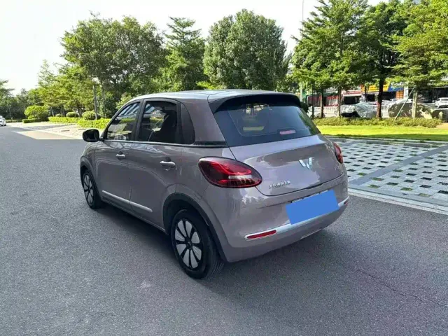 Wuling Bingo — Фото автомобиля 6