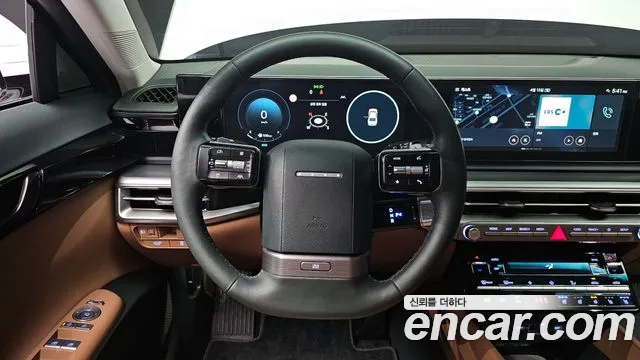 Hyundai Grandeur Grandeur (GN7) 2.5 Бензин 2WD — Фото автомобиля 13