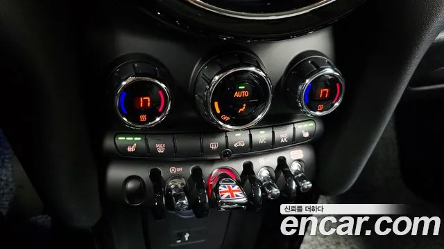 MINI Cooper — Фото автомобиля 26