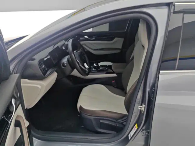 BYD Qin PLUS — Фото автомобиля 9