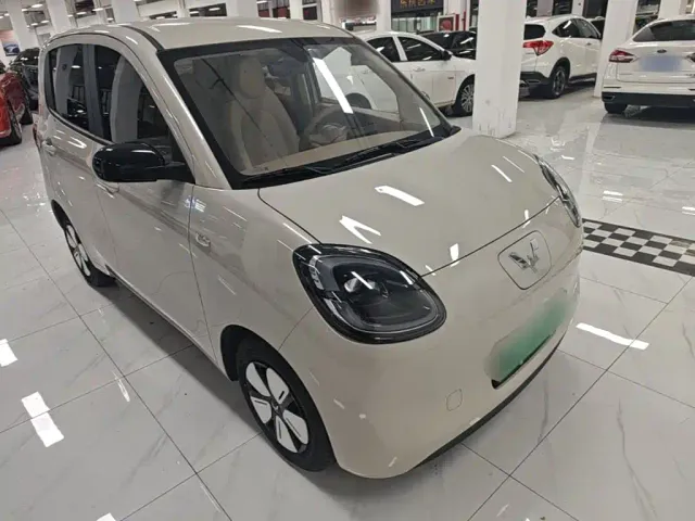 Wuling Hongguang Mini EV — Фото автомобиля 3