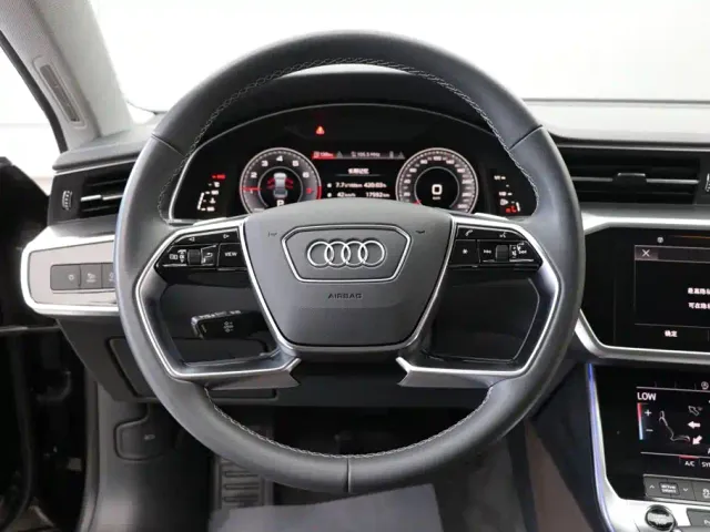 Audi A7L — Фото автомобиля 15