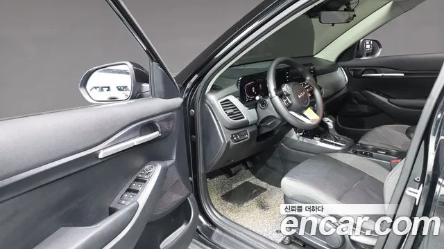 Kia Seltos Новый Seltos Бензин 2.0 2WD — Фото автомобиля 10