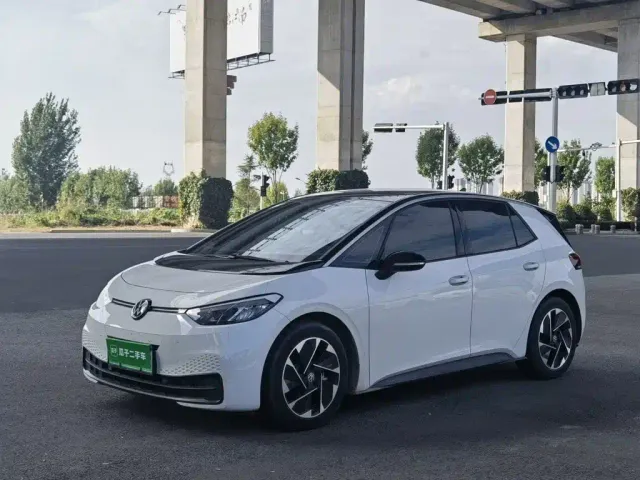 Фотография автомобиля — Volkswagen ID.3