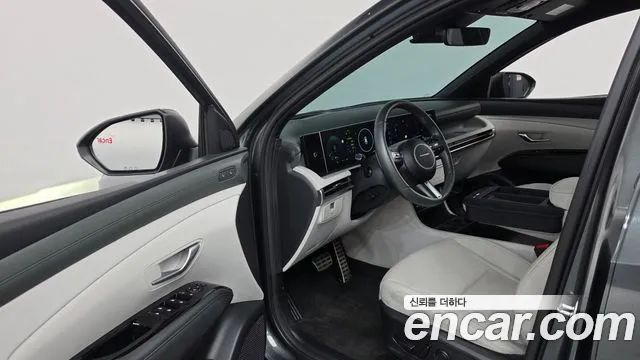 Hyundai Tucson NX4 — Фото автомобиля 10