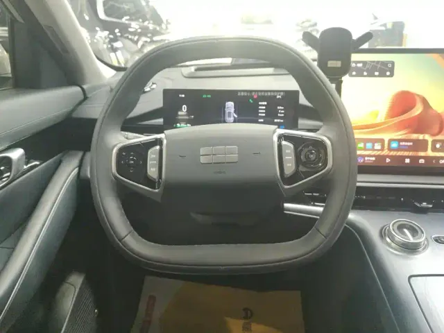 Geely Galaxy E5 — Фото автомобиля 15