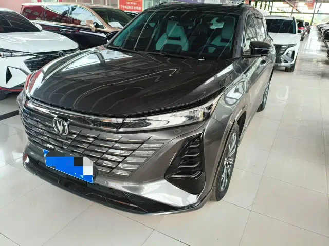 Changan CS75 Plus — Фото автомобиля 3