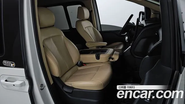 Hyundai Staria — Фото автомобиля 16