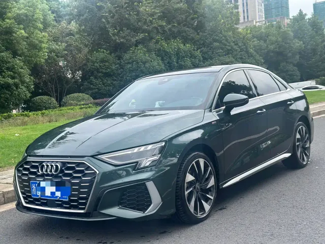 Фотография автомобиля — Audi A3