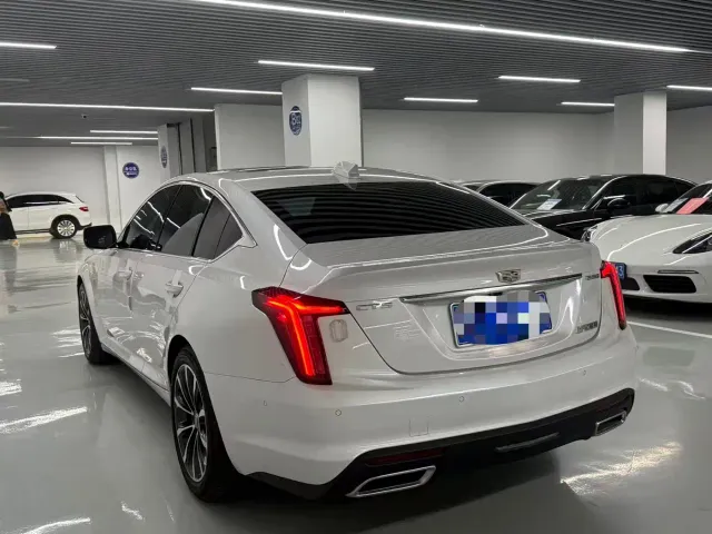 Cadillac CT5 — Фото автомобиля 15