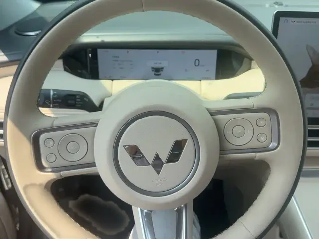Wuling Bingo S — Фото автомобиля 5