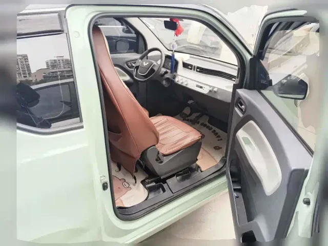 Wuling Hongguang Mini EV — Фото автомобиля 12