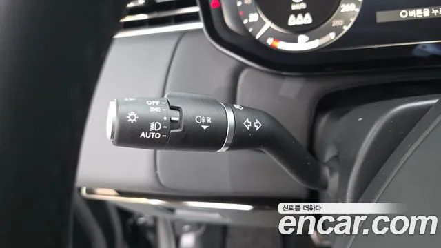Land Rover Range Rover Sport — Фото автомобиля 17
