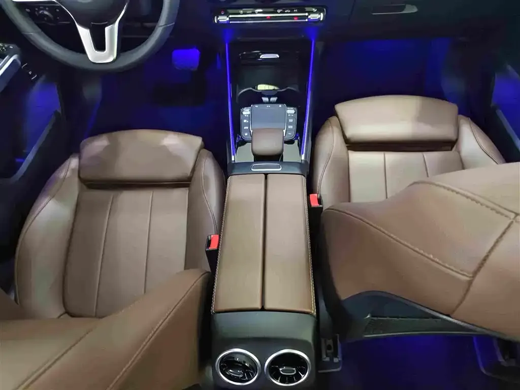 Mercedes-Benz Mercedes-Benz GLB 2023 GLB 220 Style — Фото автомобиля 9