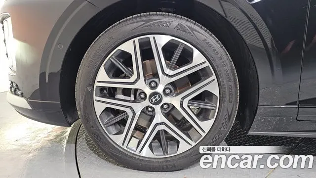 Hyundai Grandeur Grandeur (GN7) 2.5 Бензин 2WD — Фото автомобиля 5