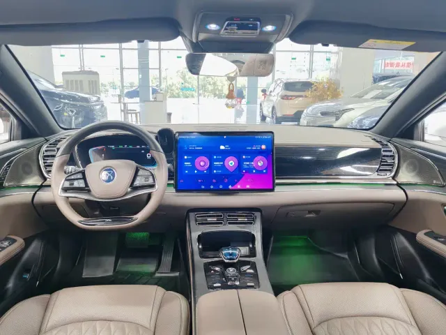 BYD Han — Фото автомобиля 5