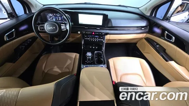 Kia Carnival Generation 4 — Фото автомобиля 10