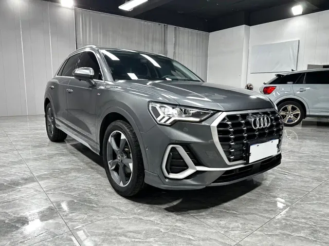 Audi Q3 — Фото автомобиля 3