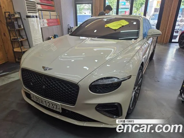 Bentley Continental — Фото автомобиля 19