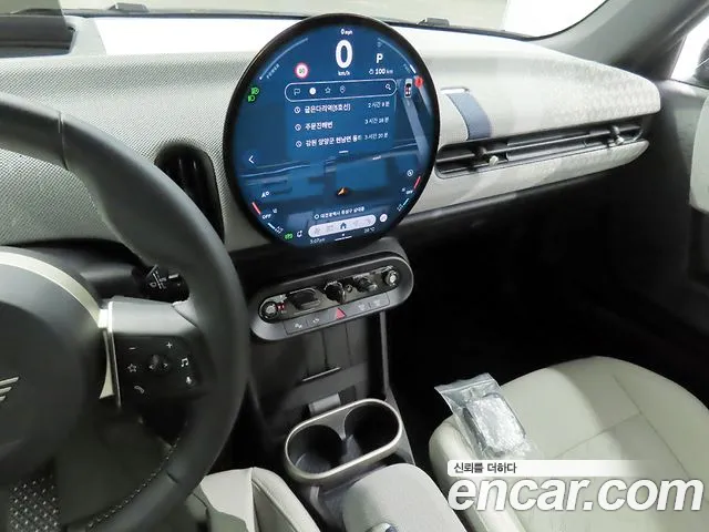 MINI Cooper Convertible 4th Gen — Фото автомобиля 12
