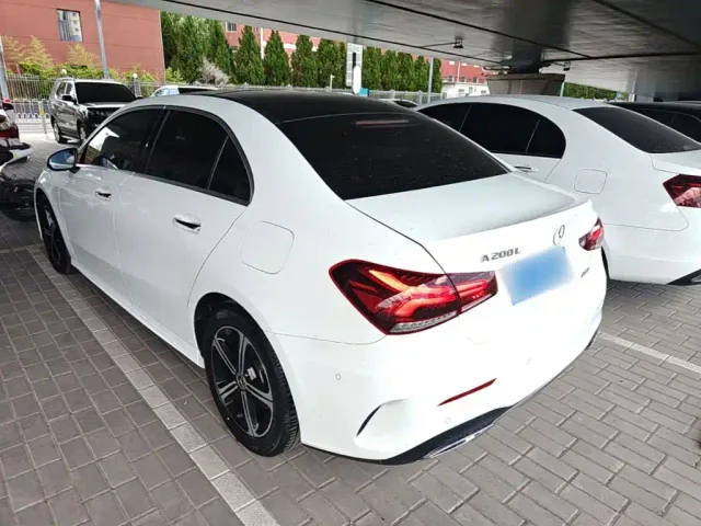 Mercedes-Benz A-Class — Фото автомобиля 4