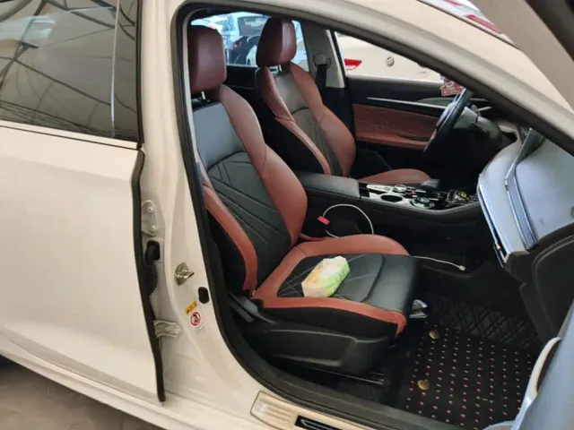 Changan Eado — Фото автомобиля 24