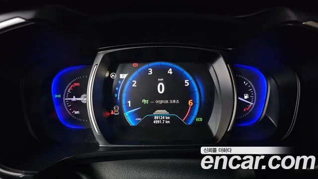 Renault-KoreaSamsung QM6 Новый QM6 2.0 LPe RE Signature 2WD — Фото автомобиля 8