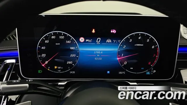 Mercedes-Benz S-Class — Фото автомобиля 8